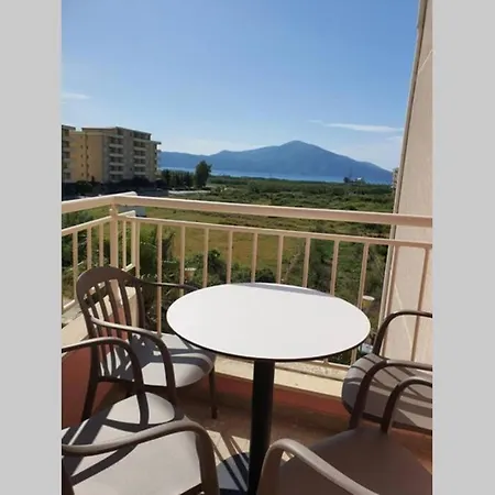 Super Comfortable Green Apartament *